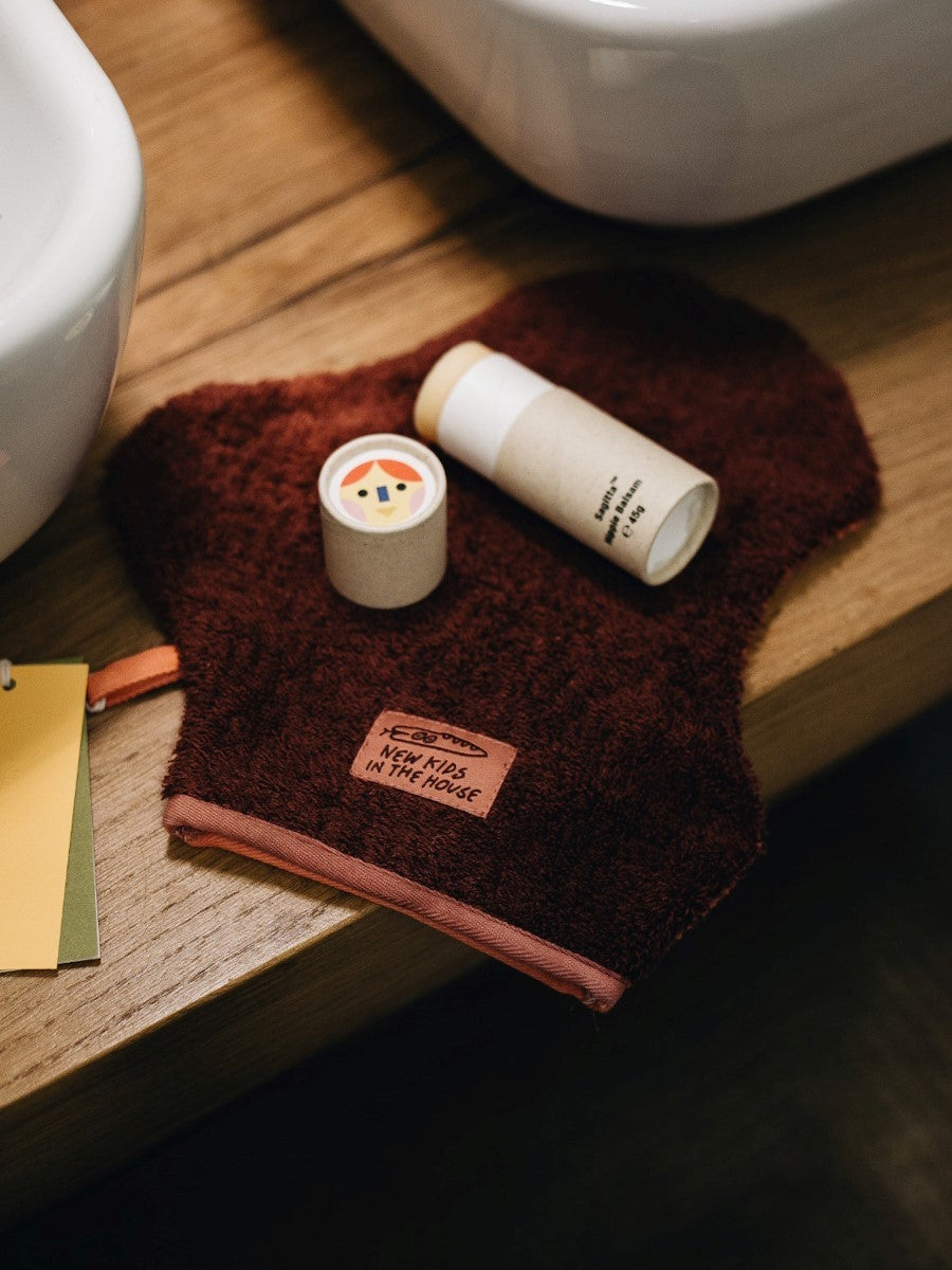 SAGITTA + NKitH HIPPIE WASH AND CARE SET