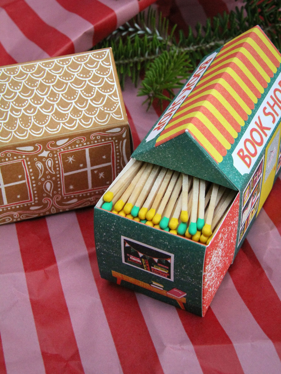 SAGITTA CHRISTMAS MATCH HOUSE